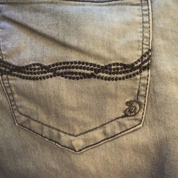 Diego Rein jean capris. - Picture 4 of 6